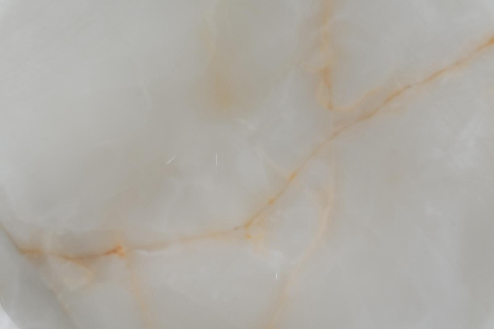 Backlit onyx